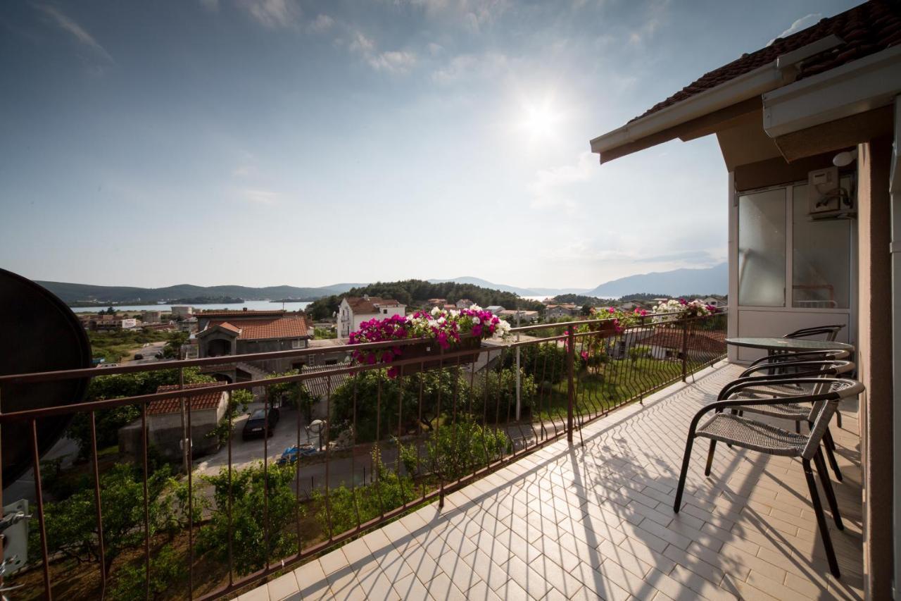 Apartments Pavicevic Tivat Quarto foto