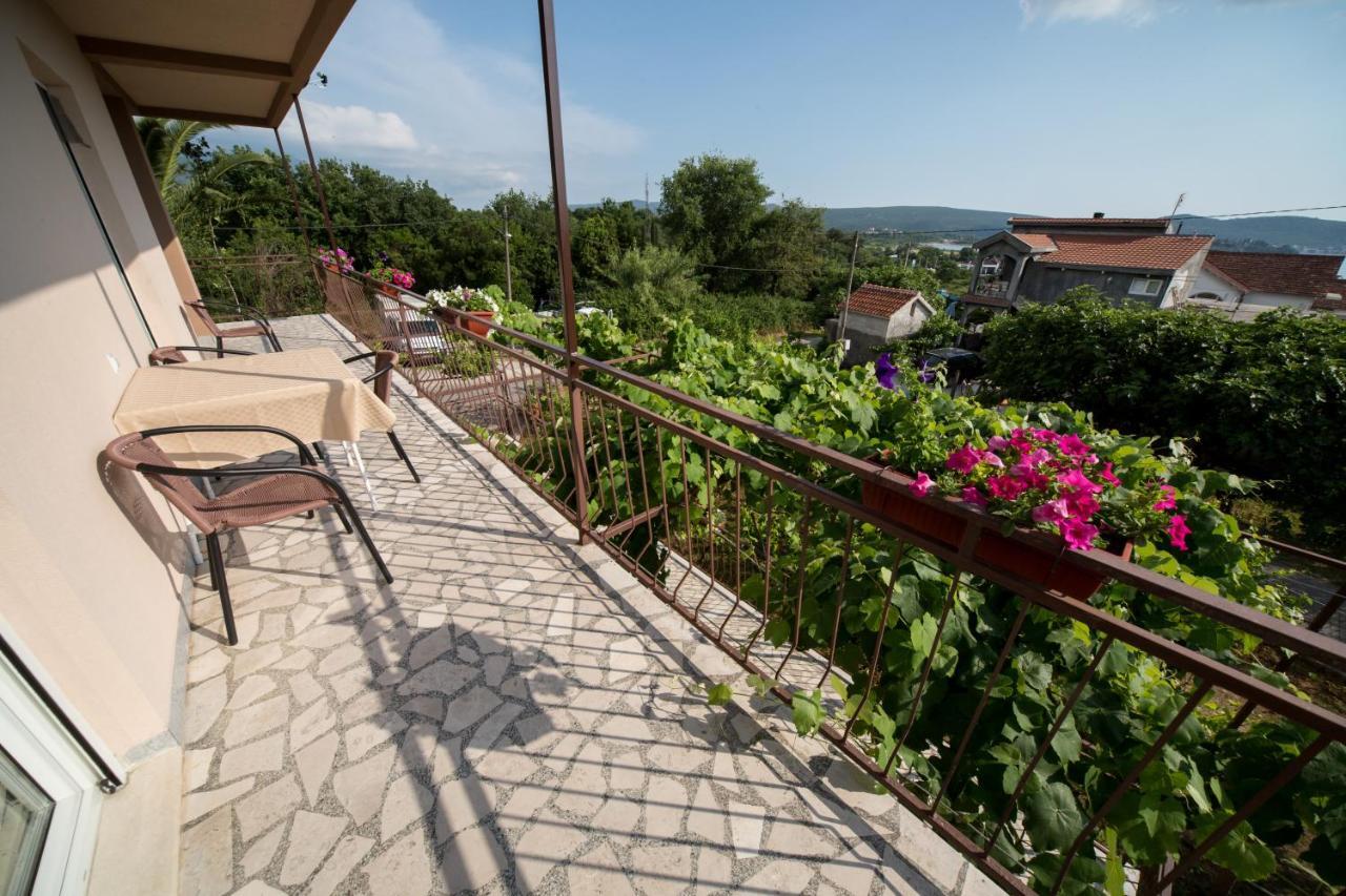 Apartments Pavicevic Tivat Quarto foto