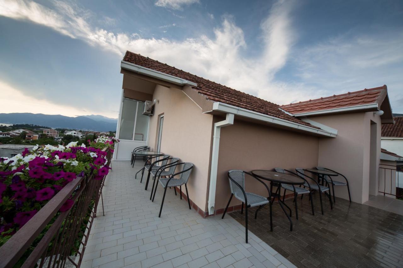 Apartments Pavicevic Tivat Quarto foto