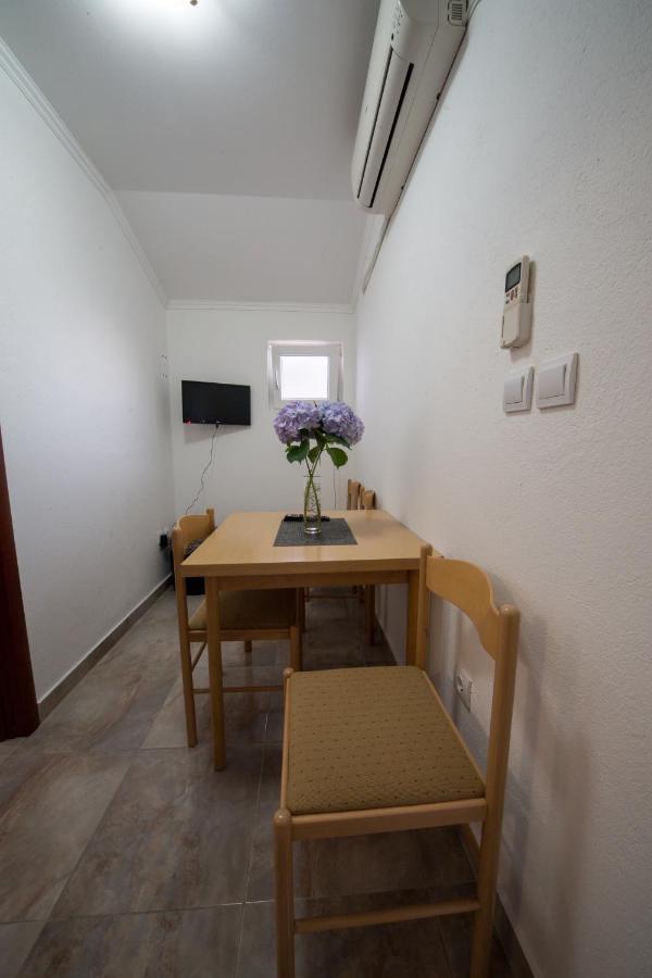 Apartments Pavicevic Tivat Quarto foto