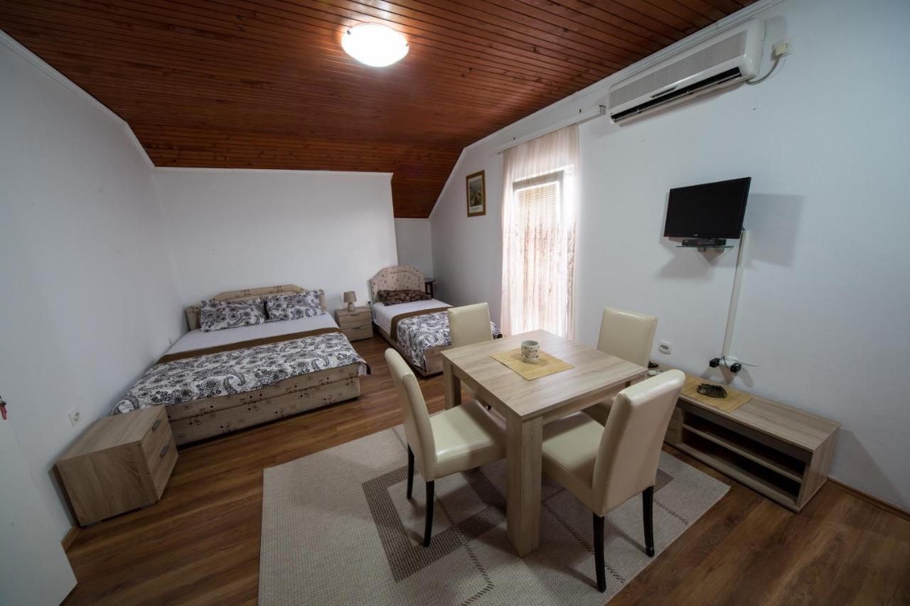 Apartments Pavicevic Tivat Quarto foto